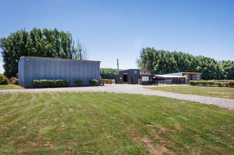 Photo of property in 269 Hoihere Road, Tiakitahuna, Palmerston North, 4477