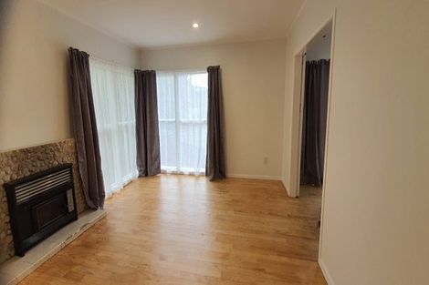 Photo of property in 5 Mcphail Street, Birkdale, Auckland, 0626