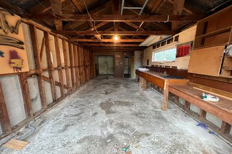 Photo of property in 63 Savage Crescent, West End, Palmerston North, 4412