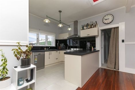 Photo of property in 397a West Coast Road, Glen Eden, Auckland, 0602