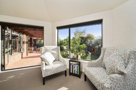 Photo of property in 6a Ashmore Drive, Frankleigh Park, New Plymouth, 4310