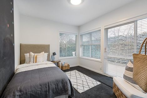 Photo of property in 12 Remuera Avenue, Cashmere, Christchurch, 8022