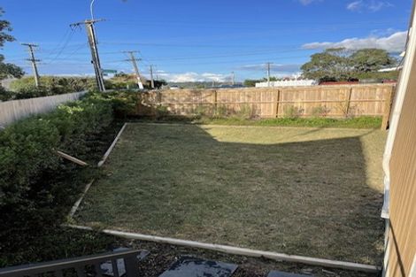 Photo of property in 2f Tramway Road, Beach Haven, Auckland, 0626