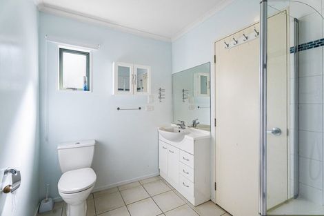 Photo of property in 30 Midshipman Court, Gulf Harbour, Whangaparaoa, 0930