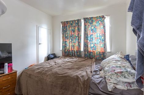 Photo of property in 37 Hokianga Street, Mangere East, Auckland, 2024