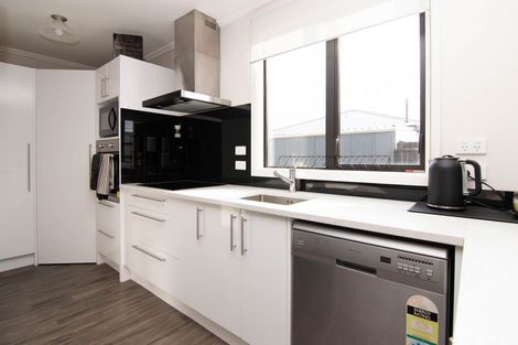 Photo of property in 172a Tremaine Avenue, Westbrook, Palmerston North, 4412