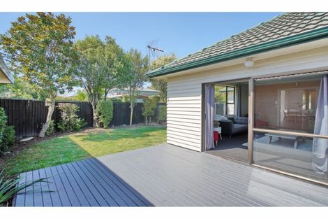 Photo of property in 97 Winters Road, Redwood, Christchurch, 8051