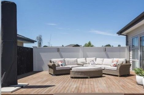 Photo of property in 35 Te Whenu Crescent, Marshland, Christchurch, 8083