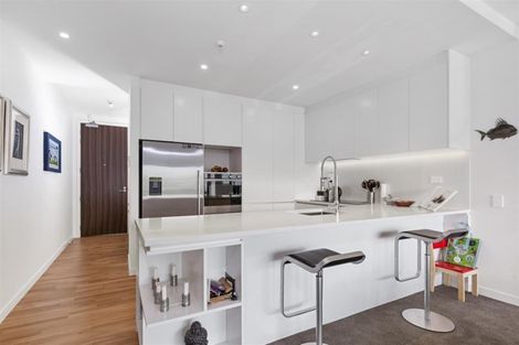 Photo of property in 107/8a Lake Pupuke Drive, Takapuna, Auckland, 0622