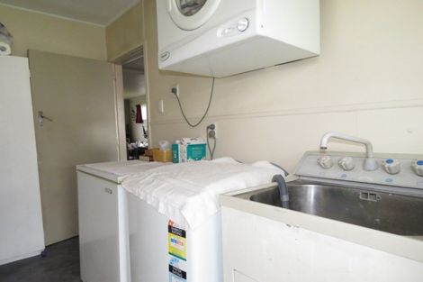 Photo of property in 27 Lyndhurst Street, Westport, 7825