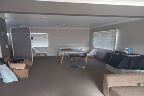 Photo of property in 158a Porchester Road, Papakura, 2110