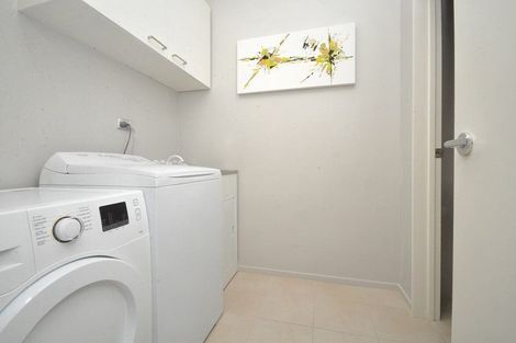 Photo of property in 107 Baverstock Road, Flat Bush, Auckland, 2016