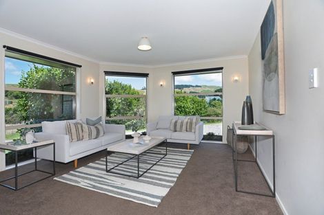 Photo of property in 8 Shere Lane, Linton, Palmerston North, 4472