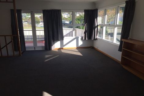 Photo of property in 23 Coote Road, Bluff Hill, Napier, 4110