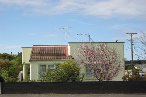 Photo of property in 47 Alma Road, Gonville, Whanganui, 4501