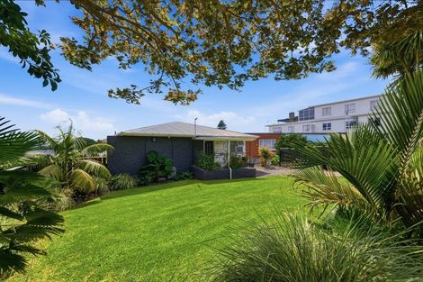 Photo of property in 426 Devon Street West, Lynmouth, New Plymouth, 4310