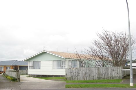 Photo of property in 27 Meade Place, Bell Block, New Plymouth, 4312