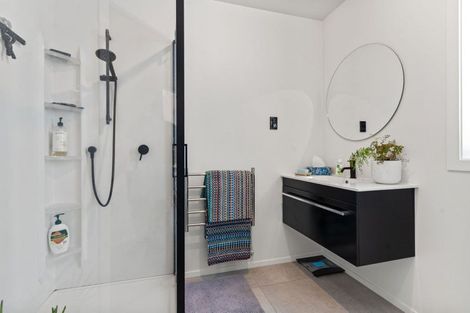 Photo of property in 15d Madison Street, Carterton, 5713