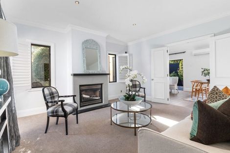 Photo of property in 5 Merivale Lane, Merivale, Christchurch, 8014