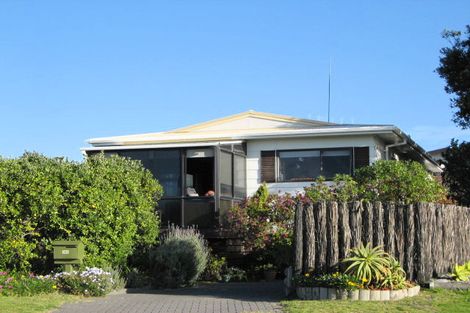 Photo of property in 360 Ocean Road, Ohope, 3121