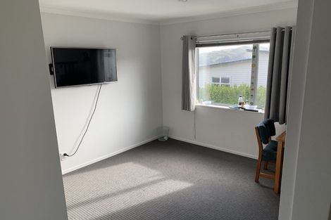 Photo of property in 188 Mark Avenue, Grenada Village, Wellington, 6037