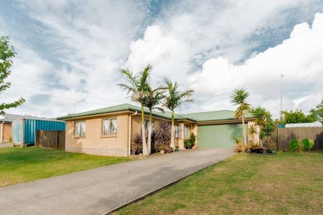 Photo of property in 9 Hawkley Close, Flat Bush, Auckland, 2019