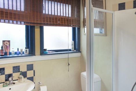 Photo of property in 10 Hillary Crescent, Upper Riccarton, Christchurch, 8041