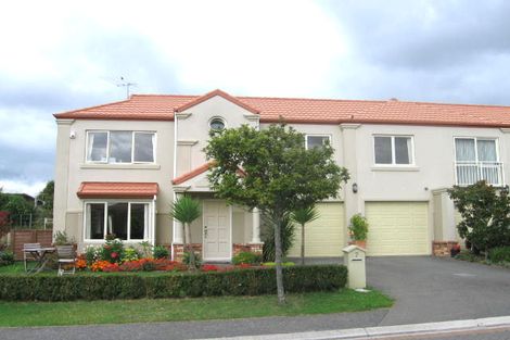 Photo of property in 7 Bickleigh Grove, New Lynn, Auckland, 0600
