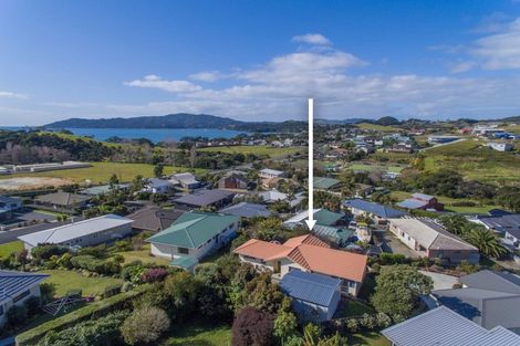 Photo of property in 12 Cable Bay Block Road, Cable Bay, 0420