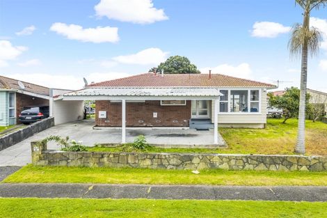 Photo of property in 62 Calthorp Close, Favona, Auckland, 2024