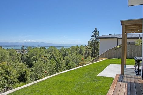 Photo of property in 23 Hill Tops Way, Stoke, Nelson, 7011