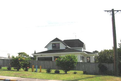 Photo of property in 1/84 Verbena Road, Birkdale, Auckland, 0626