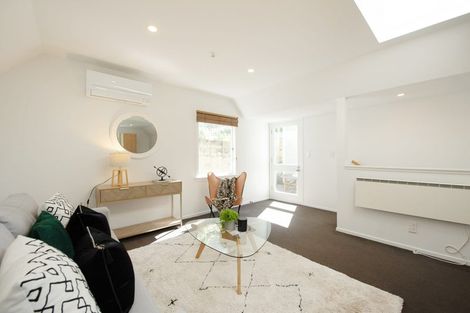 Photo of property in 168a Sydney Street West, Thorndon, Wellington, 6011