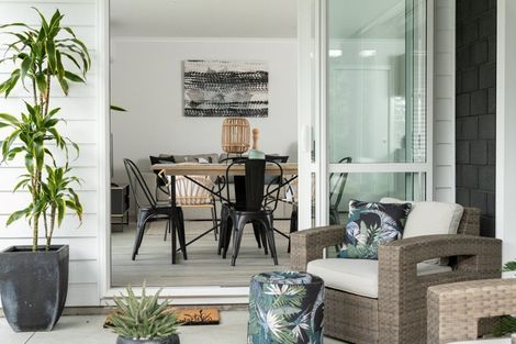 Photo of property in 12 Harding Drive, Papamoa Beach, Papamoa, 3118