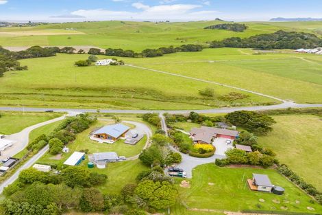 Photo of property in 160 South Road, Waipu, 0582