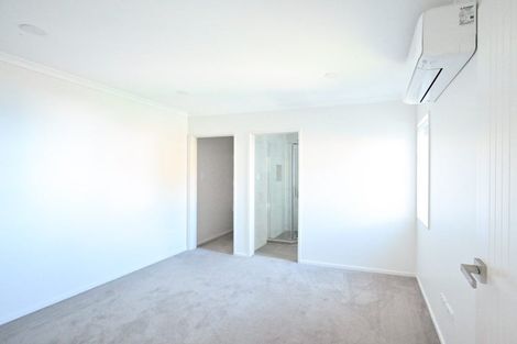 Photo of property in 69a Great South Road, Manurewa, Auckland, 2102