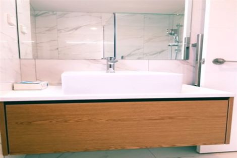 Photo of property in 36 Hikuawa Road, Flat Bush, Auckland, 2019