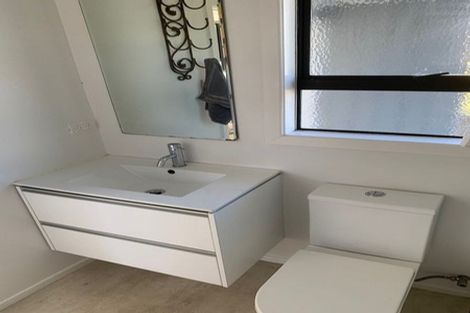 Photo of property in 15 Percy Road, Papamoa Beach, Papamoa, 3118