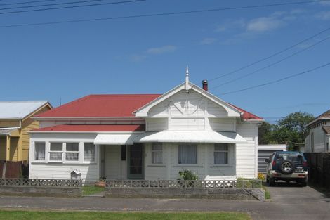 Photo of property in 69 Niblett Street, Whanganui, 4500