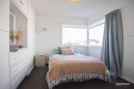 Photo of property in 21 Ocean Beach Street, Foxton Beach, Foxton, 4815