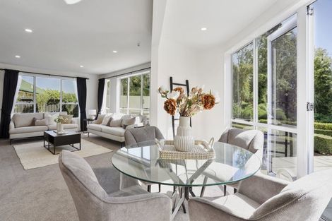 Photo of property in 10 Hossack Close, Belfast, Christchurch, 8051