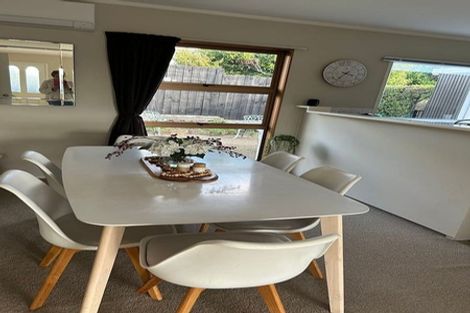 Photo of property in 1/9 Belmere Rise, Farm Cove, Auckland, 2012