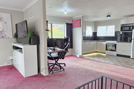 Photo of property in 21 Moonstone Grove, Birchville, Upper Hutt, 5018