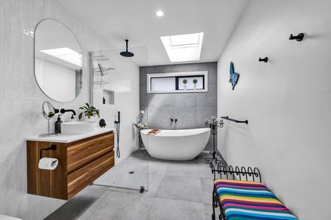 Photo of property in 74a Pembroke Road, Stratford, 4332