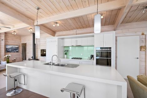 Photo of property in 9 Via Aroha, Waitarere Beach, Levin, 5510