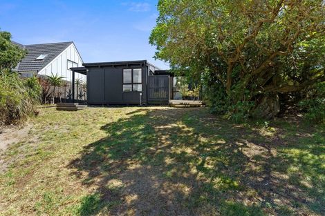 Photo of property in 35 Rodney Avenue, Te Horo Beach, Otaki, 5581