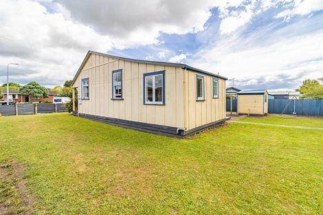 Photo of property in 4 Wembley Place, Whanganui East, Whanganui, 4500