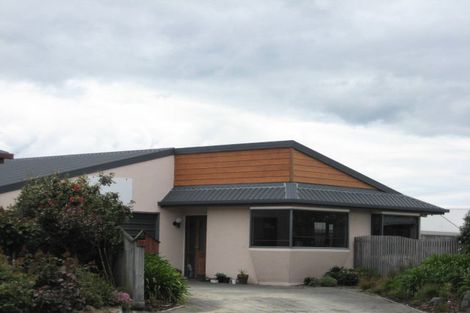 Photo of property in 17 Ann Bird Court, Stoke, Nelson, 7011