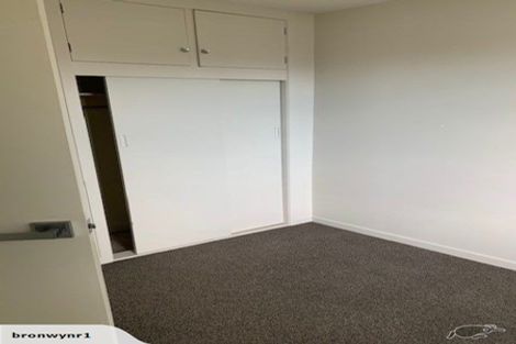 Photo of property in 2/12 Mortlake Street, Islington, Christchurch, 8042