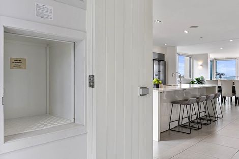 Photo of property in 11a Bournemouth Terrace, Murrays Bay, Auckland, 0630